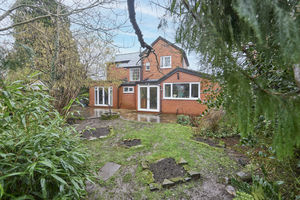 Photo 22- click for photo gallery